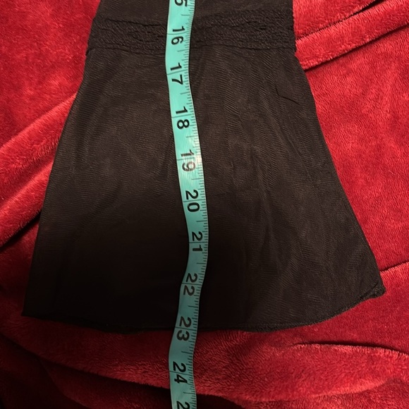 Vintage style Semi sheer Mesh embroidered crotchet flowy Top Sz L - Picture 12 of 16